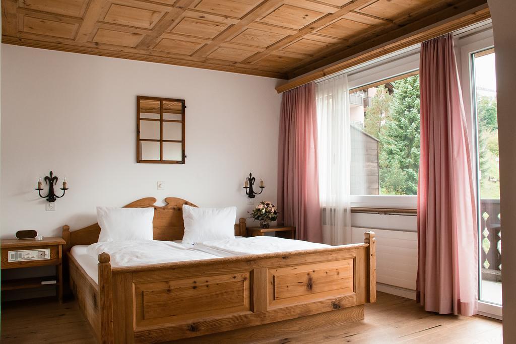 Hotel Restaurant Chesa Flims Eksteriør billede