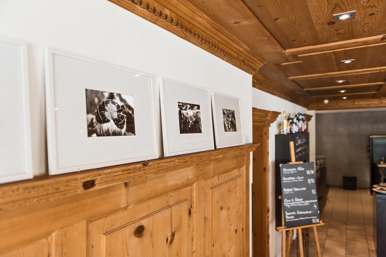 Hotel Restaurant Chesa Flims Eksteriør billede