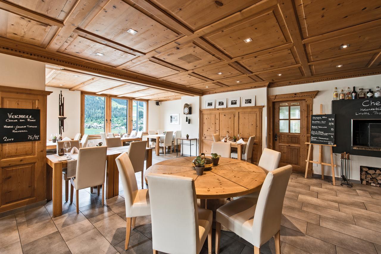 Hotel Restaurant Chesa Flims Eksteriør billede