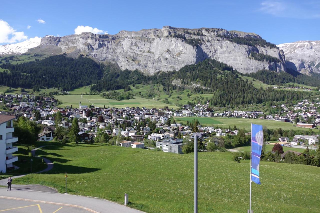 Hotel Restaurant Chesa Flims Eksteriør billede